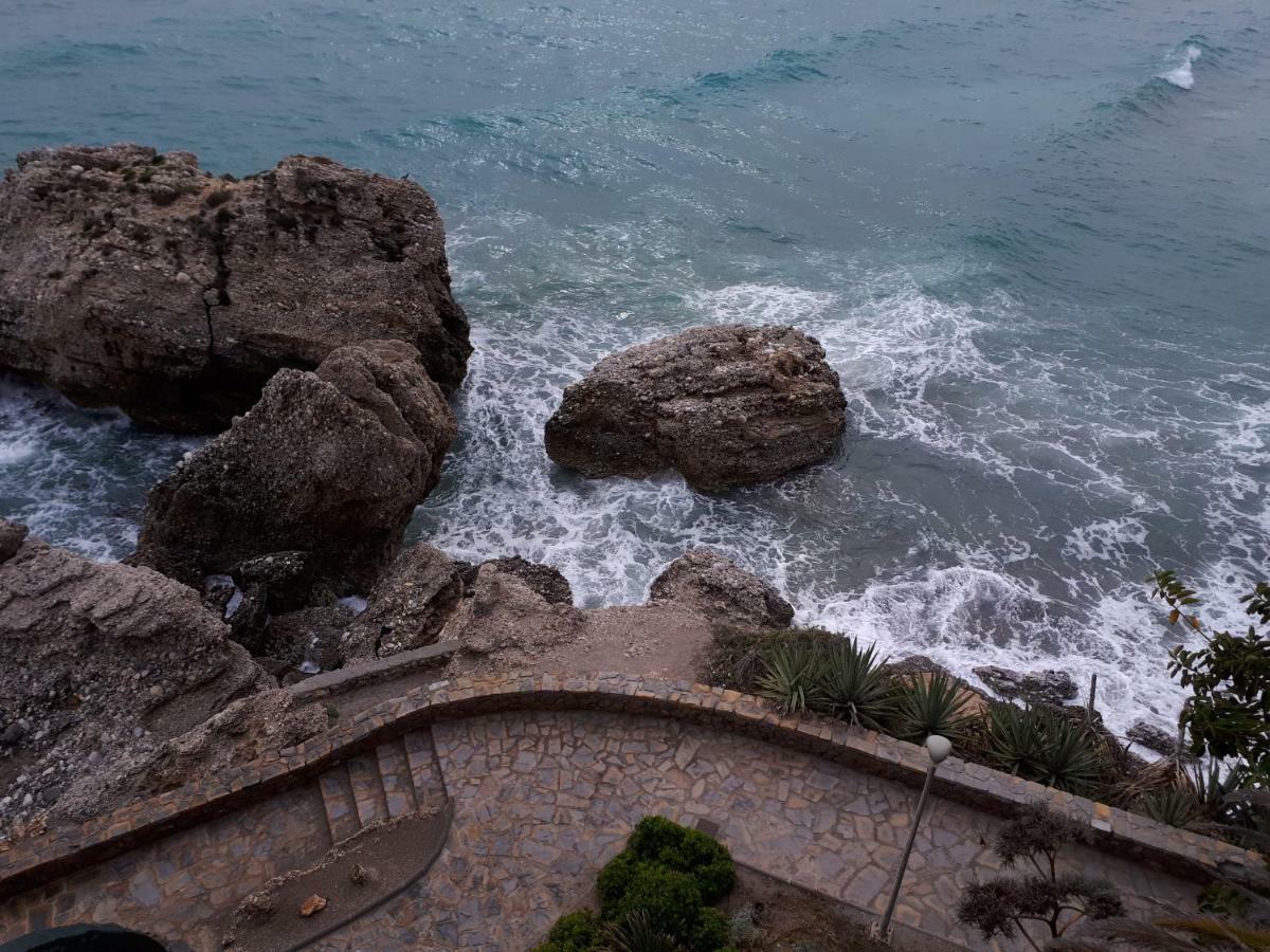 Calle Antonio Millon Nerja Exterior photo