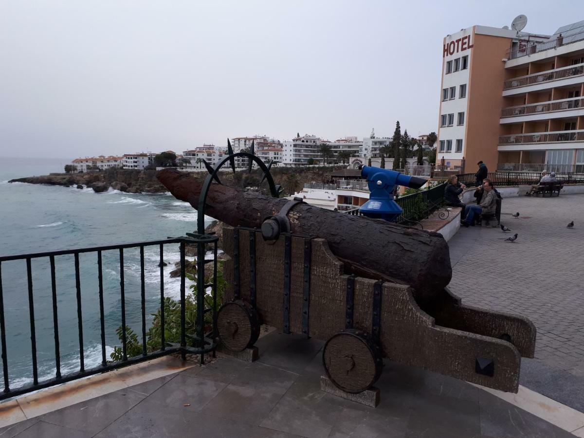 Calle Antonio Millon Nerja Exterior photo